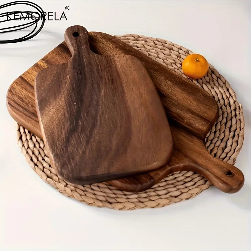 Wooden food preparation board for everyday cooking